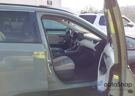 2021 Toyota Rav4 Xle Premium from USA, damaged, VIN 2T3C1RFV8MW164518